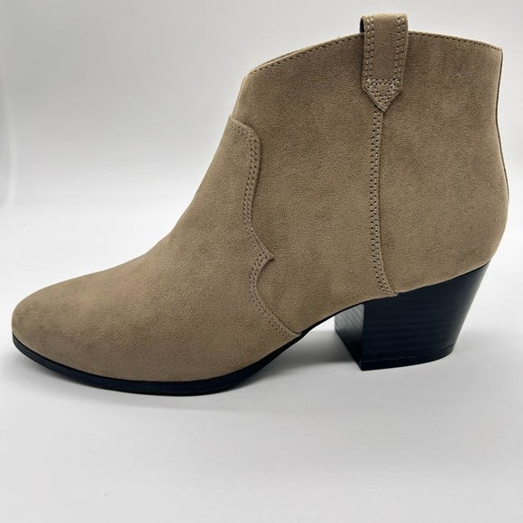 Old Navy Boots‎ Womens 7 Tan Sueded Western Ankle Boots Booties - Picture 1 of 11